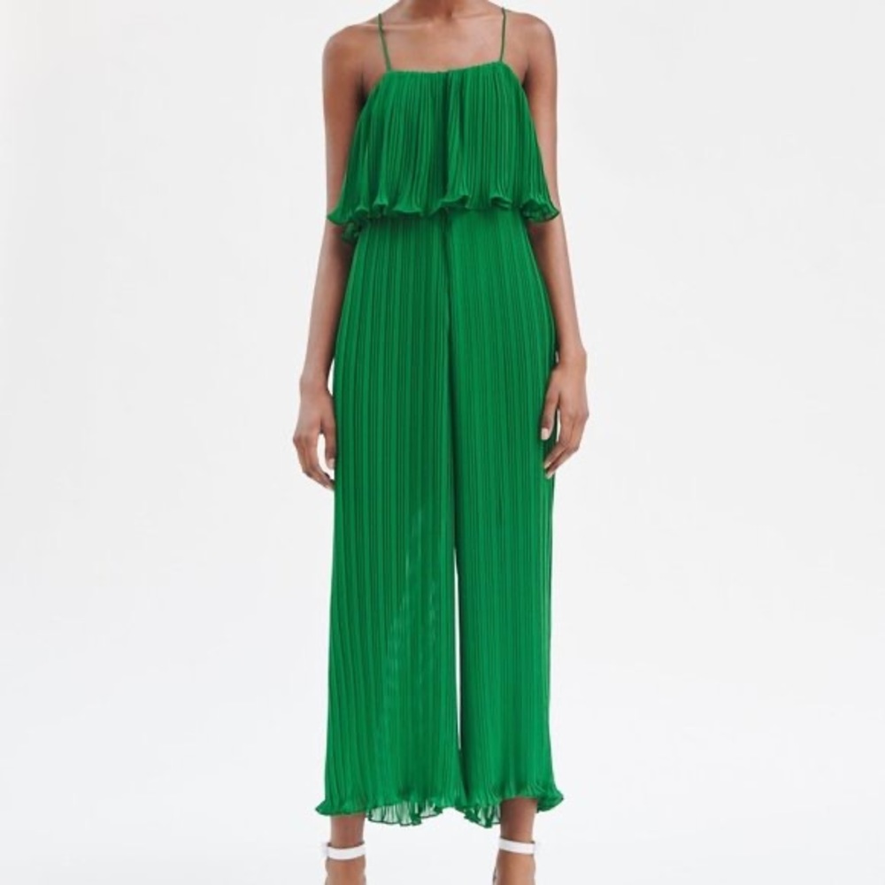 Zara Pleated Green Jumpsuit XS
